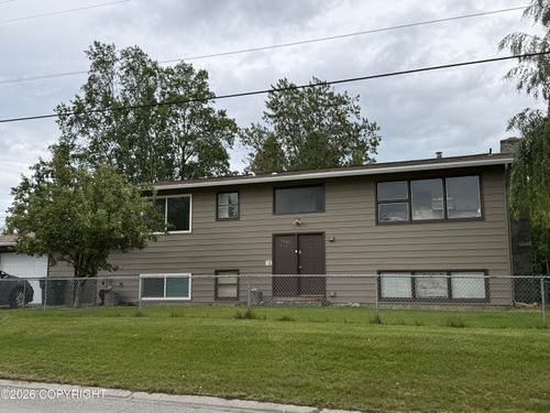 4625 Taft St, Anchorage, AK, 99517-3124 | Card Image