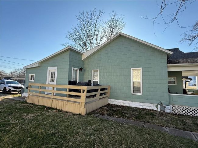 413 W 1 St St, House other with 2 bedrooms, 1 bathrooms and null parking in Cameron MO | Image 6