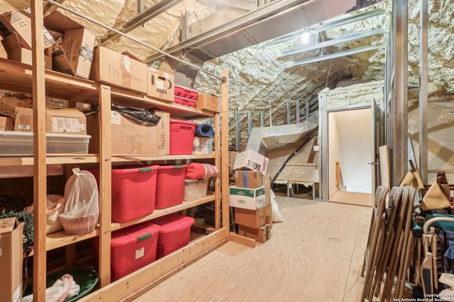 221 Cypress Estates Pkwy, House other with 3 bedrooms, 2 bathrooms and null parking in Ingram TX | Image 28