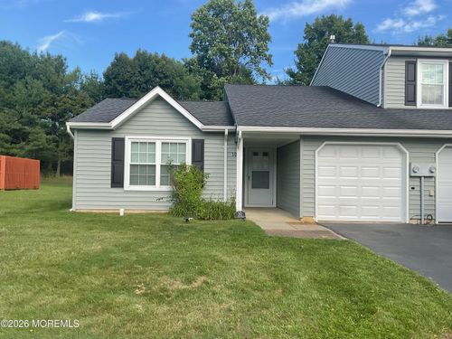 30 Harbor Cir, Freehold, NJ, 07728-3732 | Card Image