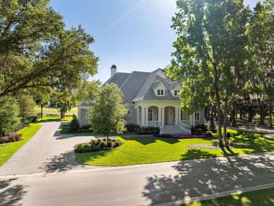 front of home - street view | Image 3