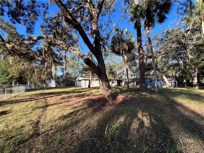 49 63 Rd St, House other with 3 bedrooms, 1 bathrooms and 1 parking in Yankeetown FL | Image 8