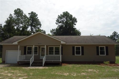 12500 Barnes Bridge Rd, Laurinburg, NC, 28352-7942 | Card Image