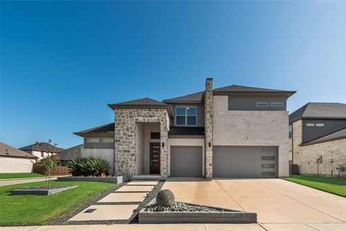 211 Coyote Creek Dr, Lavon, TX, 75166-4707 | Card Image