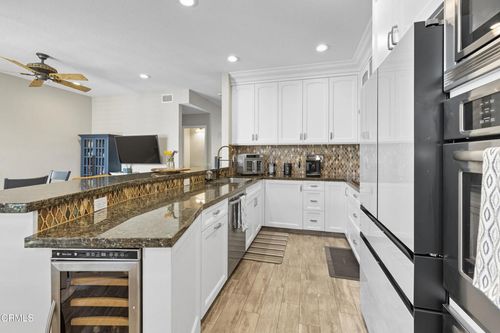 unit-108-7412 Seabluff Dr, Huntington Beach, CA, 92648-6432 | Card Image