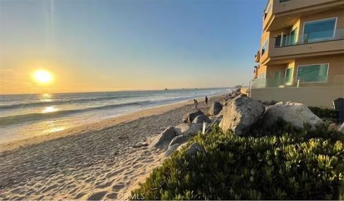a-1398 Seacoast Dr, Imperial Beach, CA, 91932-3114 | Card Image