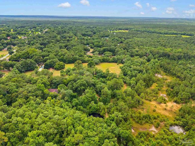 6640 Frank Reeder Rd, House other with 3 bedrooms, 2 bathrooms and 1 parking in Pensacola FL | Image 12
