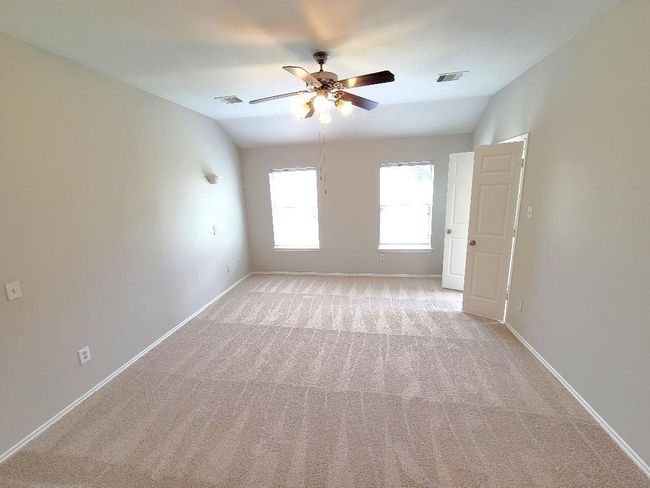 1907 Meadow Edge Ln, House other with 3 bedrooms, 2 bathrooms and 2 parking in Spring TX | Image 16
