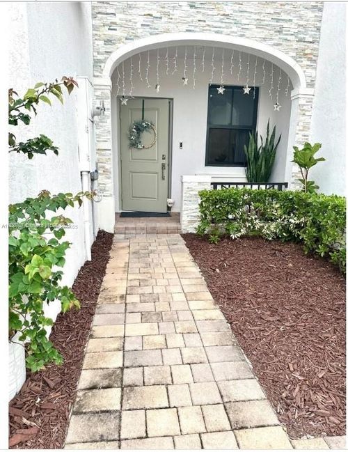 11922 Sw 245th Ter, Homestead, FL, 33032-3026 | Card Image