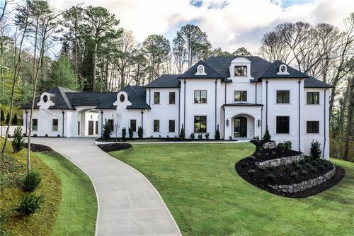 5211 Powers Ferry Rd, Sandy Springs, GA, 30327-4649 | Card Image