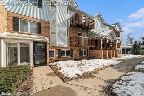 164 Pinewood Cir, Plymouth, MI, 48170 | Card Image