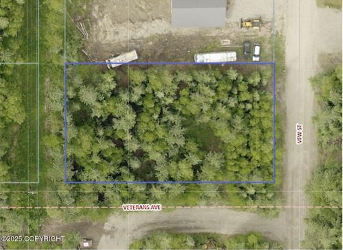 3067 Vfw St, North Pole, AK, 99705-6738 | Card Image