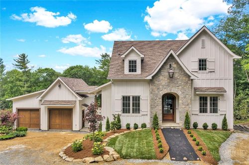 253 Old Boone Rd, Blowing Rock, NC, 28605 | Card Image