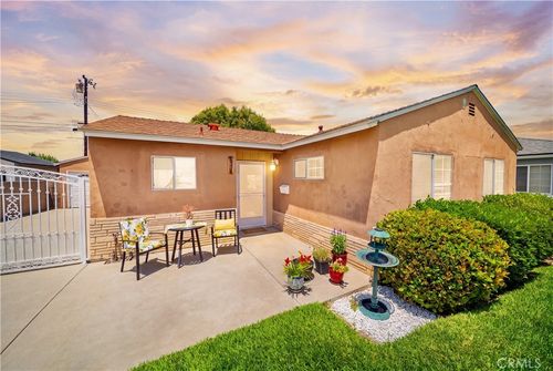 5221 N Oakbank Ave, Covina, CA, 91722-2006 | Card Image