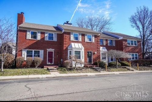 9167 Dominion Cir, Cincinnati, OH, 45249-8404 | Card Image