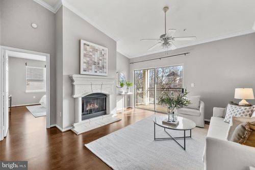 unit-402-4415 Weatherington Ln, FAIRFAX, VA, 22030-9003 | Card Image