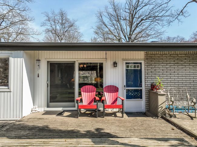 Deck is the perfect place to enjoy the outdoors | Image 26