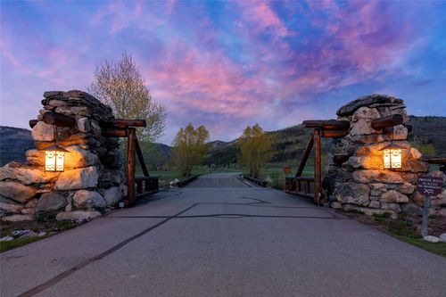 33400 Painted Pony Ln, Steamboat Springs, CO, 80487 | Card Image