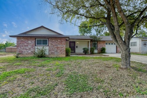 1044 Richmond Dr, Schertz, TX, 78154-2017 | Card Image