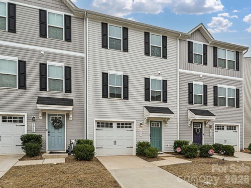 2037 Langer St, Charlotte, NC, 28214-3036 | Card Image