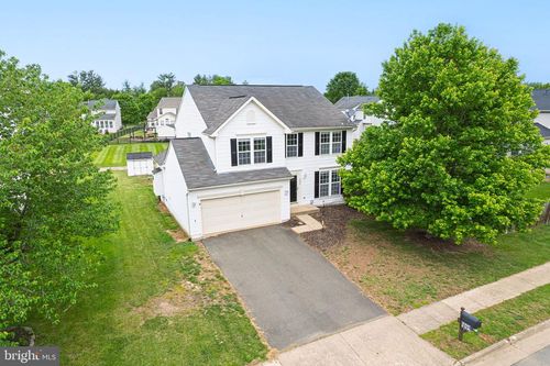 9696 Logan Jay Dr, BEALETON, VA, 22712-6949 | Card Image