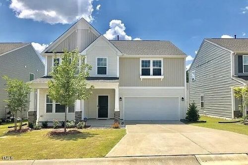 107 Roundtable Pl, Morrisville, NC, 27560-5233 | Card Image