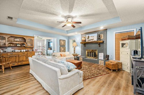 5853 Hickory Ridge Blvd, Baton Rouge, LA, 70817-3402 | Card Image