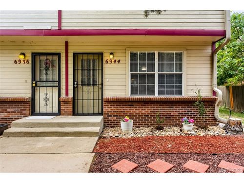 6944 W Mississippi Ave, Lakewood, CO, 80226-4530 | Card Image
