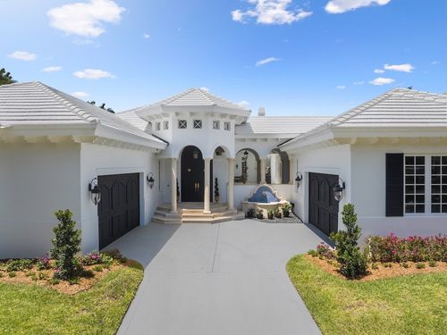 7 Beachside Dr, Indian River Shores, FL, 32963-9501 | Card Image