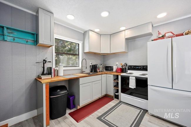 186 Phillips Creek Ln, House other with 3 bedrooms, 2 bathrooms and null parking in Fairfield ID | Image 9