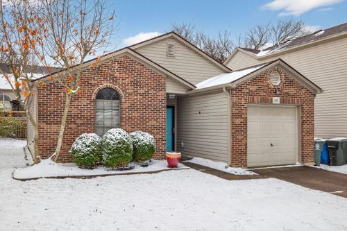 216 Ellemoor Ln, Lexington, KY, 40515-6411 | Card Image