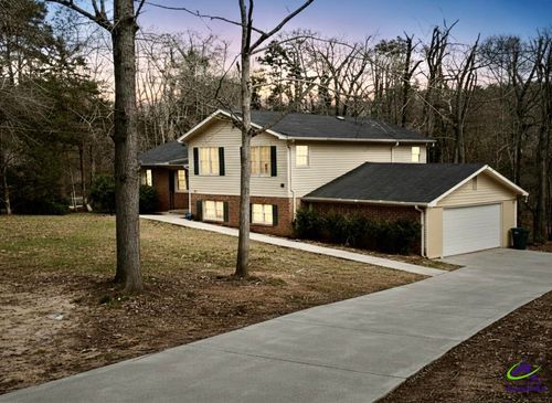 3209 Lennox Dr, Macon, GA, 31204-1062 | Card Image
