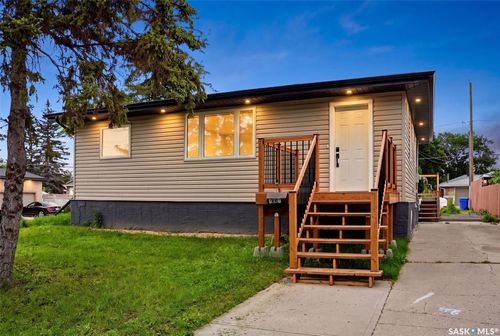 1601 Lacon Street, Regina, SK, S4N1Z5 | Card Image