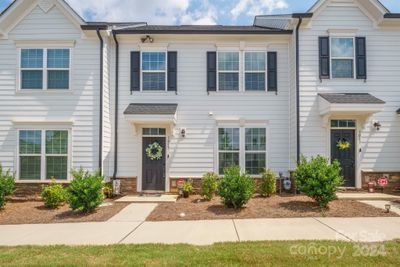 5013 Patton Drive, Townhouse with 3 bedrooms, 2 bathrooms and null parking in Gastonia NC | Image 1