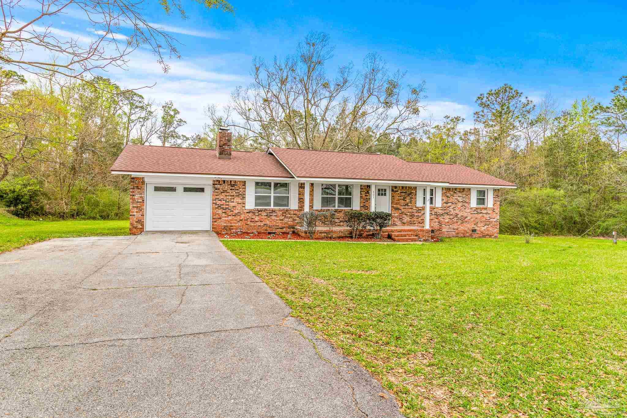 Kingsfield Rd, Cantonment, FL 32533