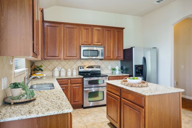 2813 Fordham Rd, Townhouse with 2 bedrooms, 2 bathrooms and null parking in Plano TX | Image 12