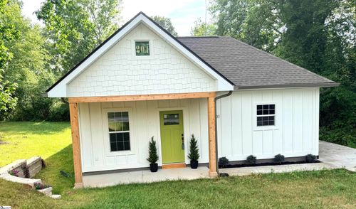 201 Stratford Rd, Greenville, SC, 29605-2535 | Card Image