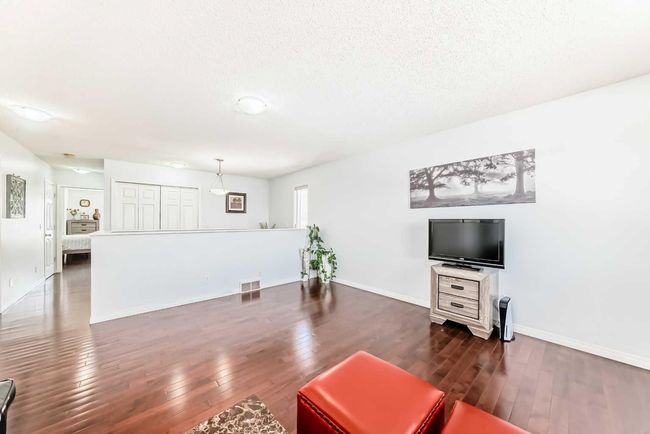 42 Evansford Grove Nw, House other with 4 bedrooms, 4 bathrooms and 4 parking in Calgary AB | Image 22