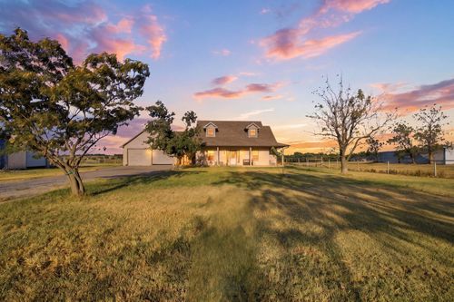 12411 Strittmatter Road, Pilot Point, TX, 76258 | Card Image