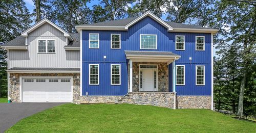 4 Barrows Rd, Worcester, MA, 01609-1102 | Card Image