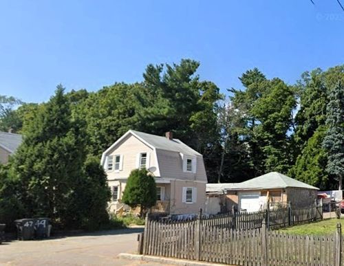47-47 Quarry St, Quincy, MA, 02169-4122 | Card Image