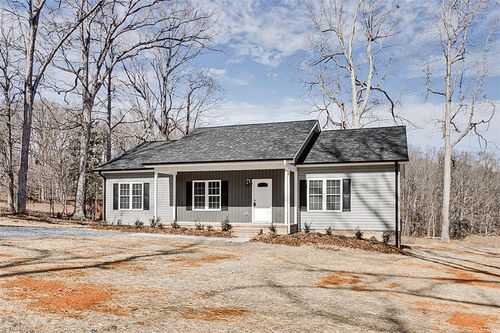 543 Hawthorne Drive, Asheboro, NC, 27205 | Card Image