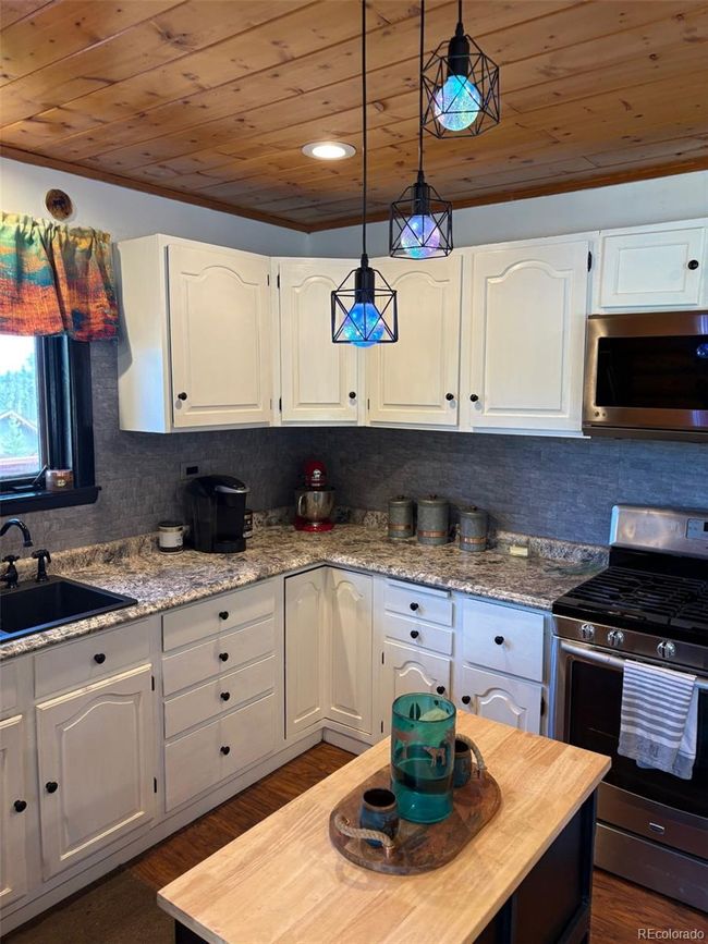 36 Hilltop Dr, House other with 2 bedrooms, 1 bathrooms and 13 parking in Walden CO | Image 14