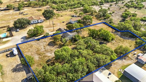 4672 Rakowitz Rd, Adkins, TX, 78101-4522 | Card Image