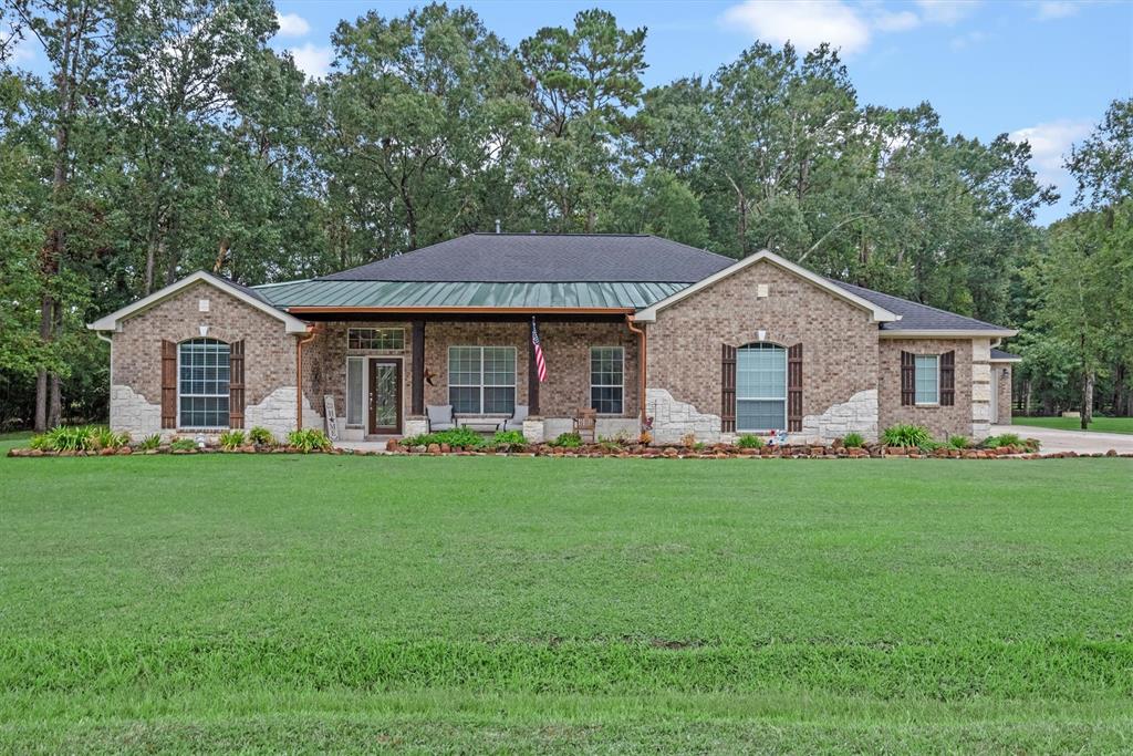 Commons Waterway Dr, Huffman, TX 77336