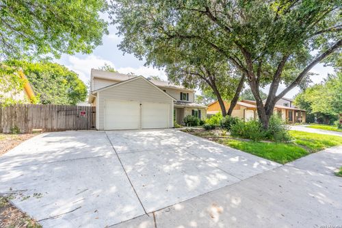 6807 Timberhill, Leon Valley, TX, 78238-2166 | Card Image