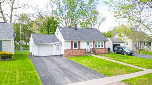 127 Newton Rd, Greece, NY, 14626-2341 | Card Image