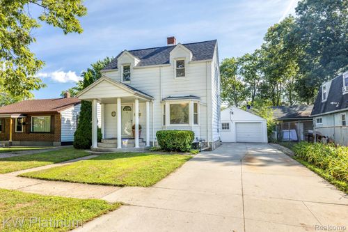 3310 Poplar St, Port Huron, MI, 48060-2054 | Card Image