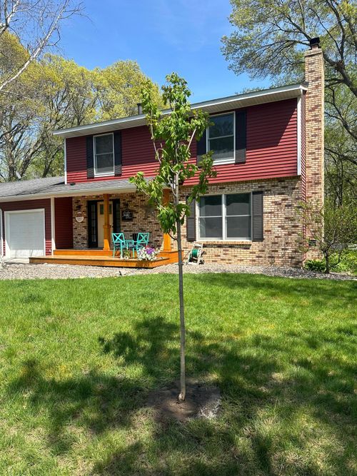 26215 Freeport Ave, Wyoming, MN, 55092-9315 | Card Image