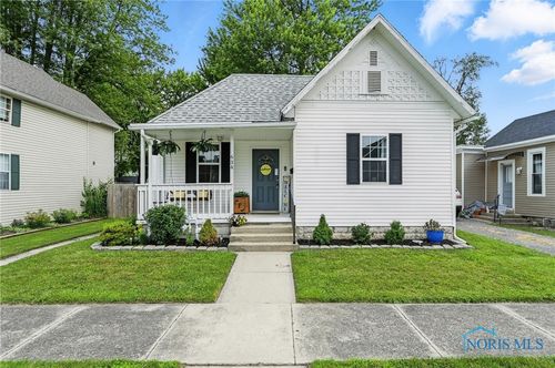 634 Cherry St, Findlay, OH, 45840-5752 | Card Image